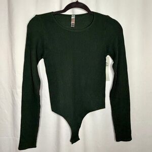 NEW Mono B Dark Green Ribbed Long Sleeve Bodysuit | Size M